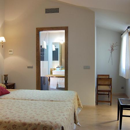 Casa Rural La Botica Оропеса Екстериор снимка