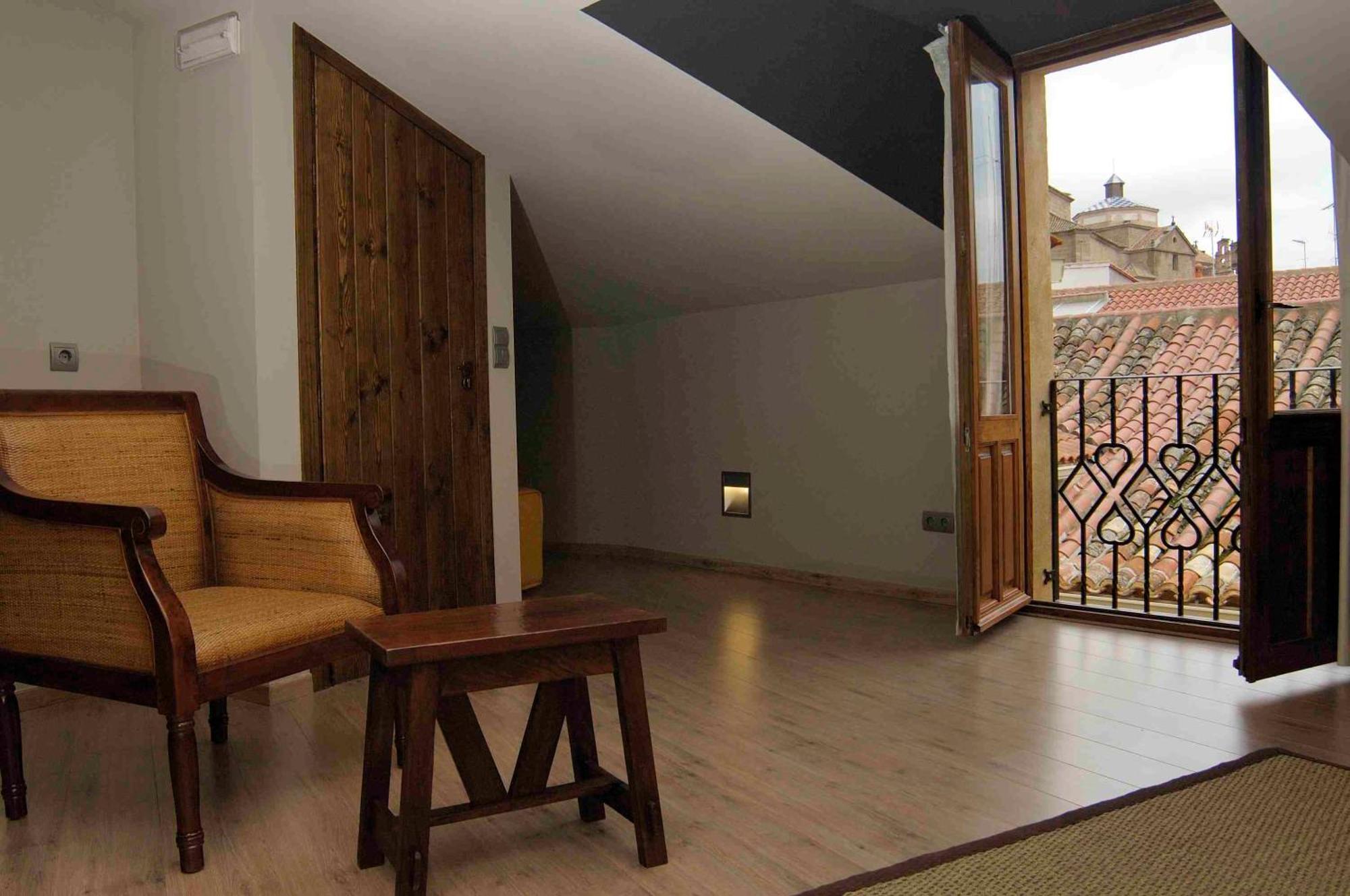 Casa Rural La Botica Оропеса Екстериор снимка